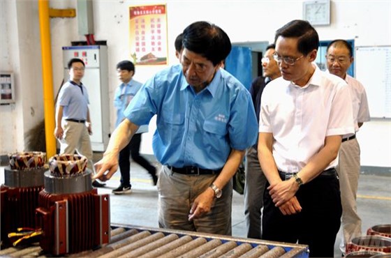 皖南電機(jī):涇縣新任縣委書記耿鵬來皖南電機(jī)調(diào)研 皖南電機(jī):涇縣新任縣委書記耿鵬來皖南電機(jī)調(diào)研