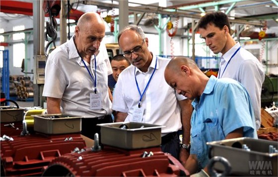 福州利萊森瑪高管來(lái)皖南電機(jī)參觀考察 福州利萊森瑪高管來(lái)皖南電機(jī)參觀考察