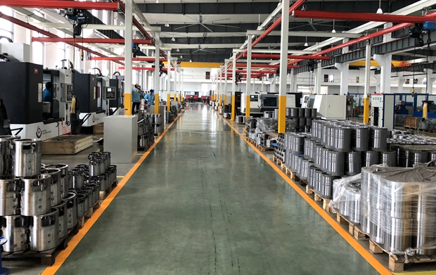 電機(jī)廠家:干凈明亮的生產(chǎn)車間一角 電機(jī)廠家:干凈明亮的生產(chǎn)車間一角